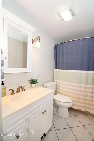 $425,000 | 36 May Apple Way, Malta, NY 12020