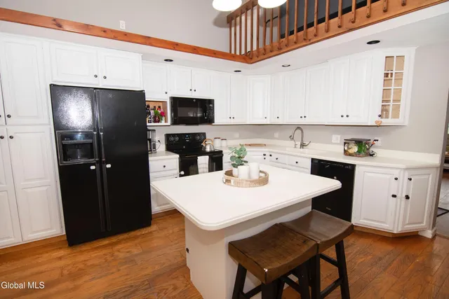 $425,000 | 36 May Apple Way, Malta, NY 12020