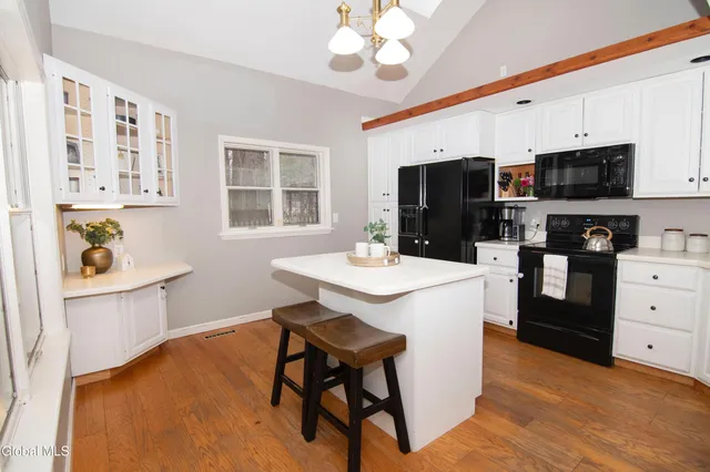 $425,000 | 36 May Apple Way, Malta, NY 12020