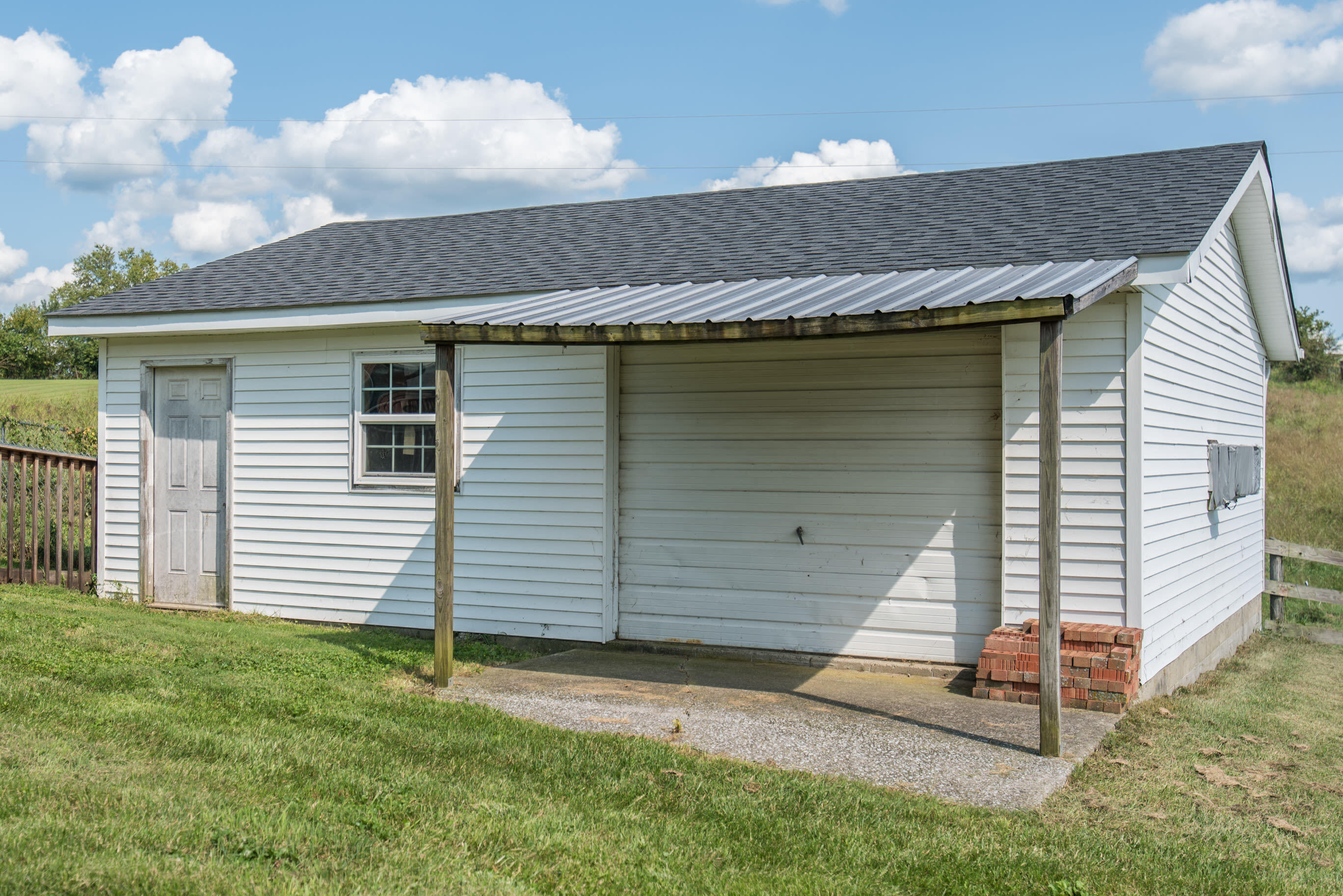2845 Mt Sterling Road Winchester, KY 40391 - Photo 6 of 44 20210910-2845-Mount-Sterling-Rd-lewis-re