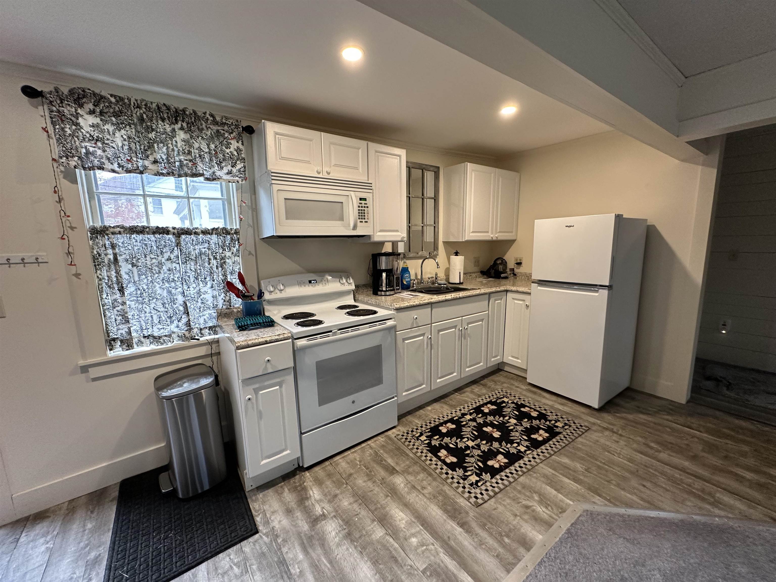 7 Bennington Road, Unit 2 Hancock, NH 03449 - Photo 12 of 18