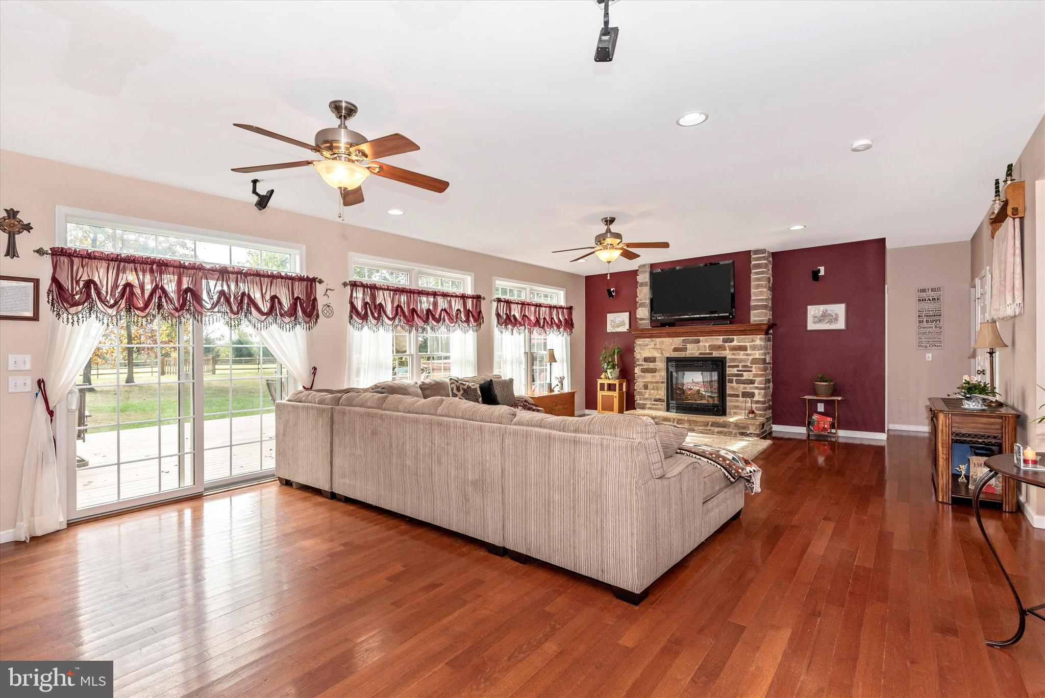690 Boyle Road Fairfield, PA 17320 - Photo 8 of 61