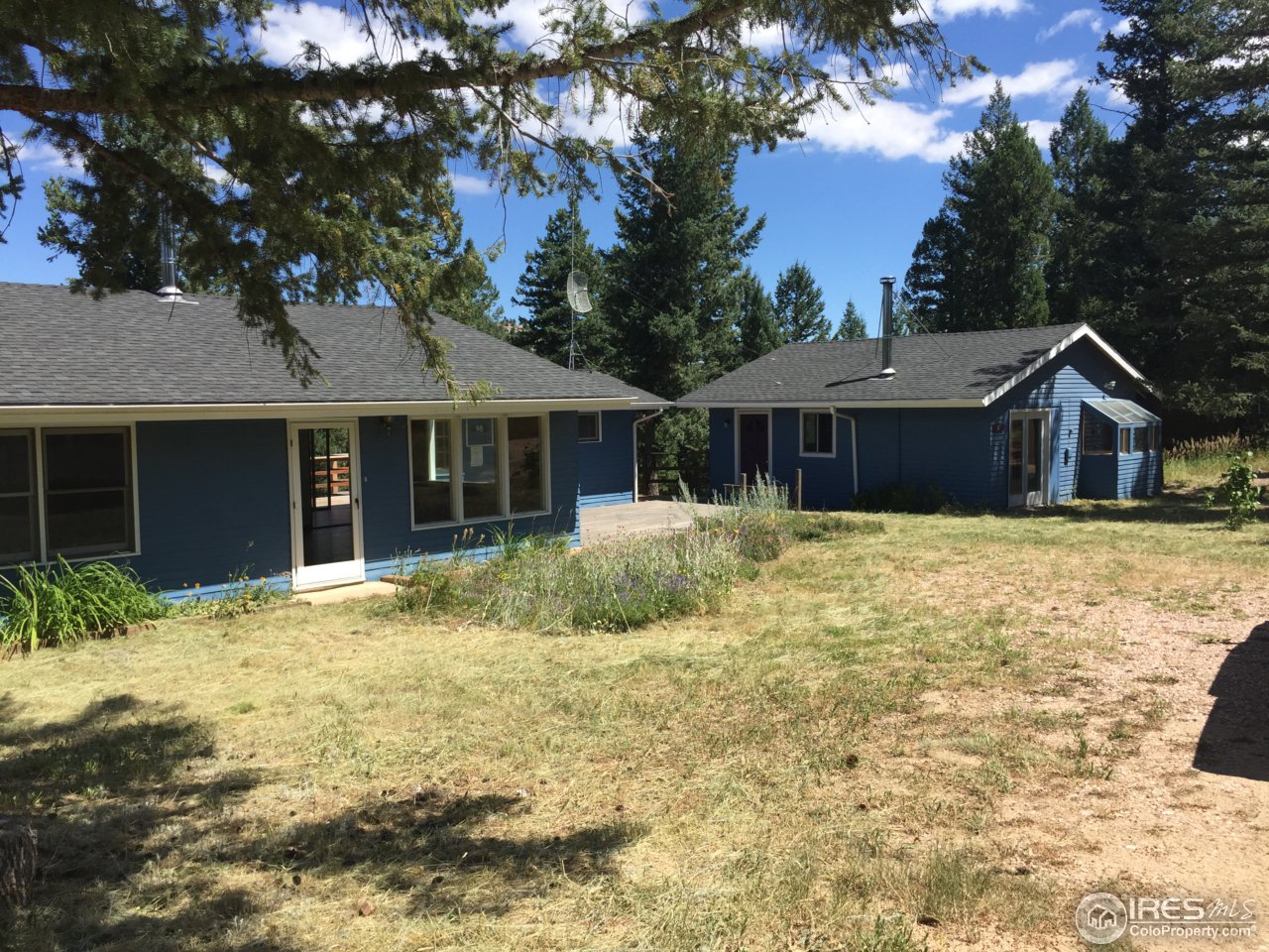 98 Lakeshore Park Road Boulder, CO 80302 - Photo 1 of 23 Gallery Image 1