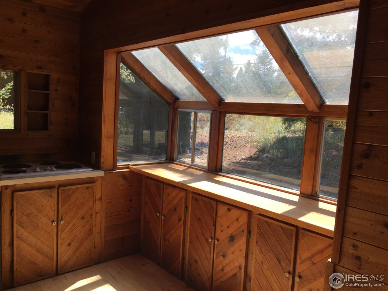 98 Lakeshore Park Road Boulder, CO 80302 - Photo 22 of 23 Gallery Image 22