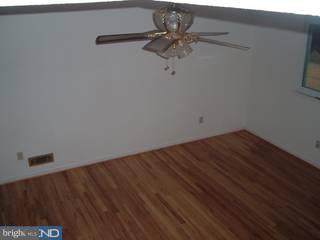 802 South Harmony Road Newark, DE 19713 - Photo 3 of 6