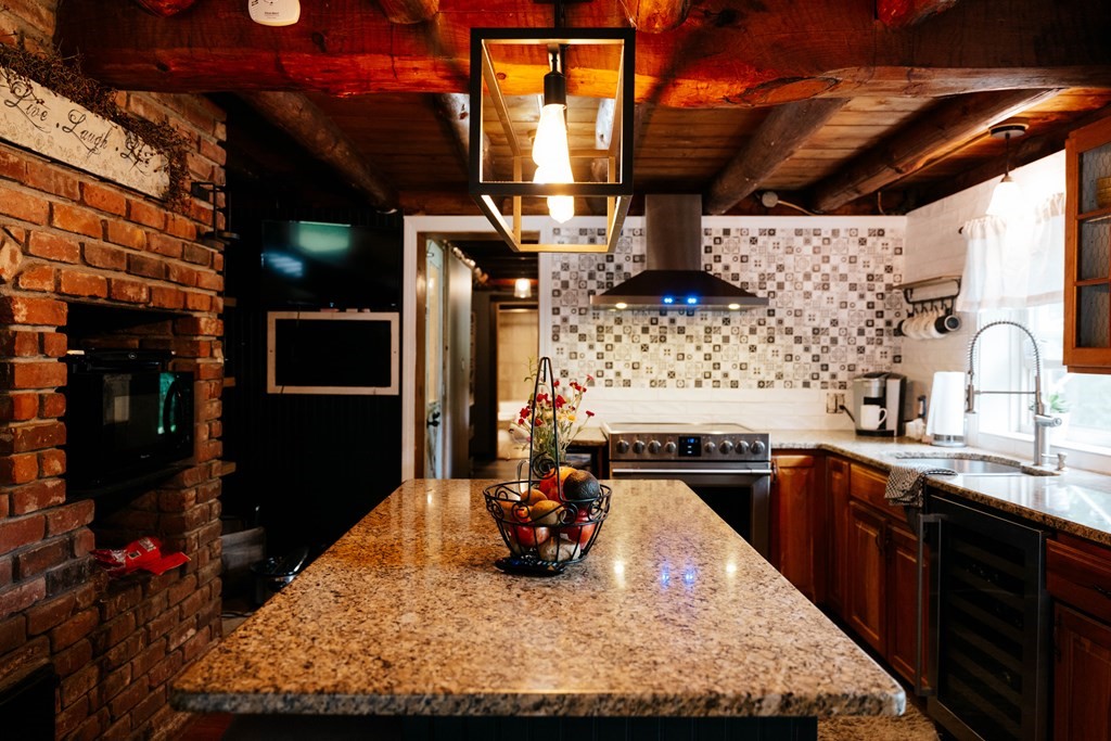 355 Amherst Road Belchertown, MA 01007 - Photo 8 of 42 Gallery Image 8