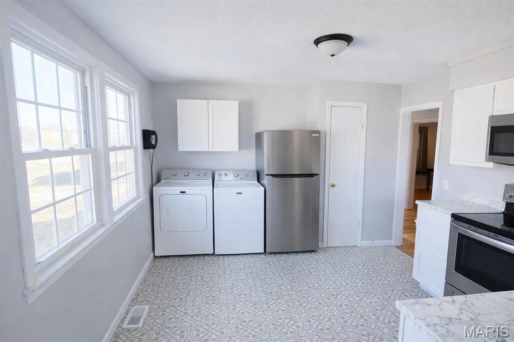 717 North 5th Street Elsberry, MO 63343 - Photo 6 of 9