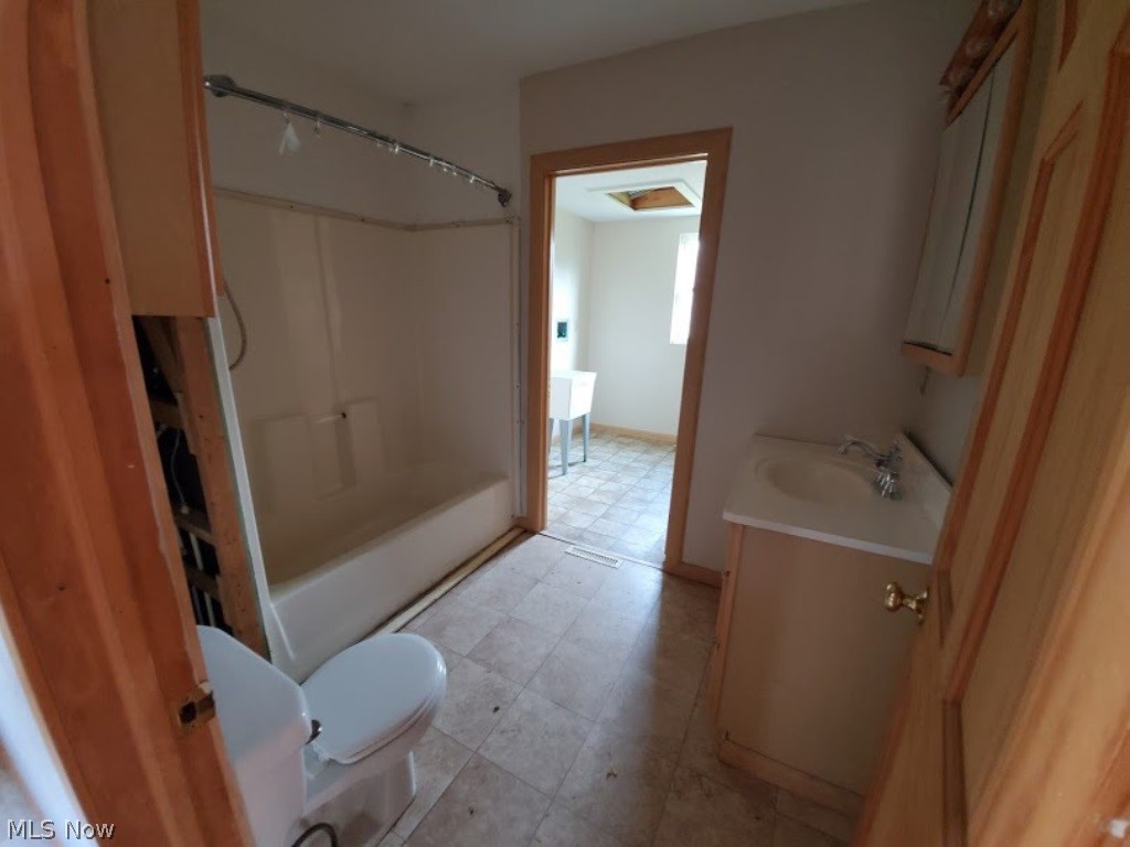 8801 Murray Road Cleveland, OH 44125 - Photo 6 of 13