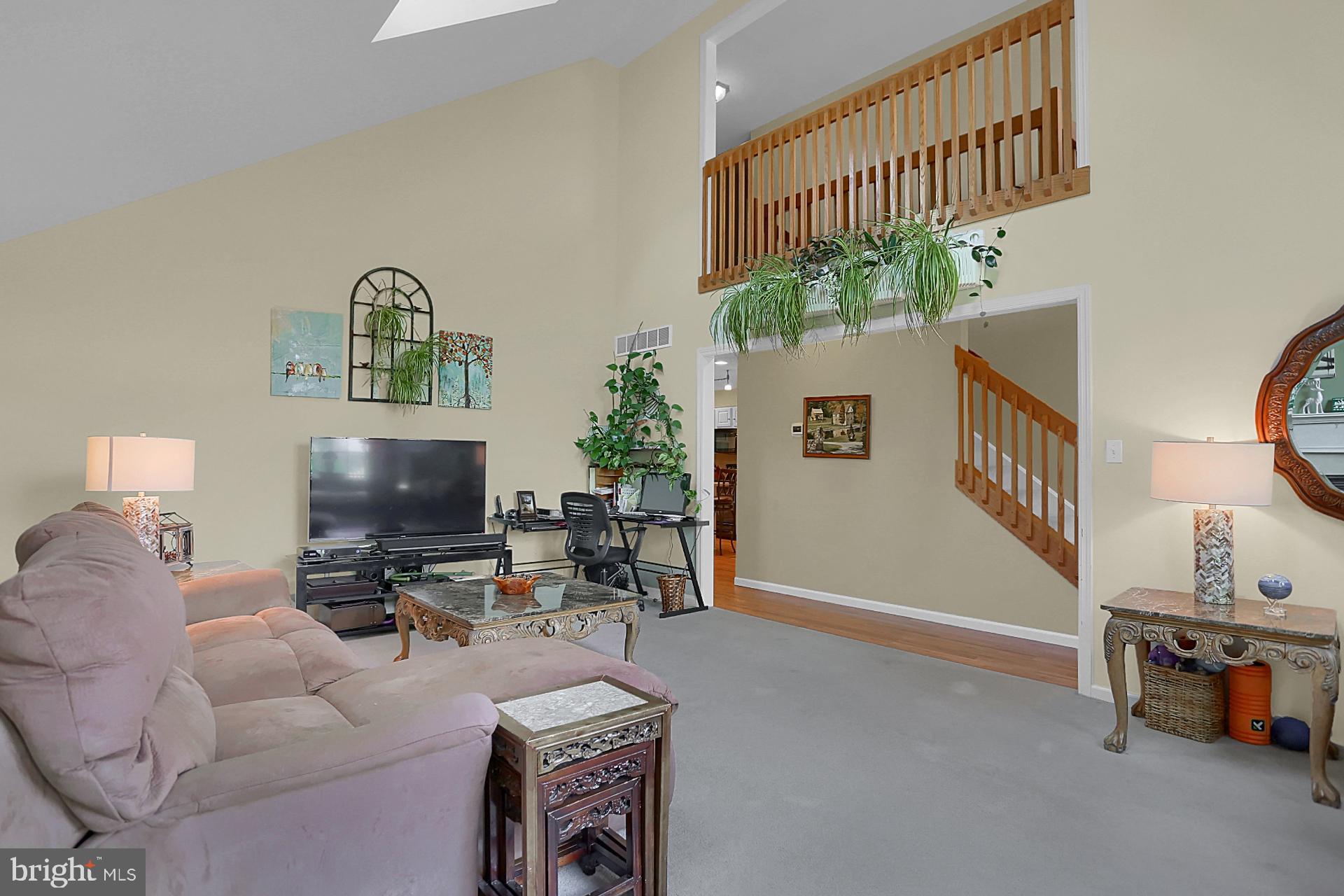 7 Archer Lane Reading, PA 19607 - Photo 4 of 35