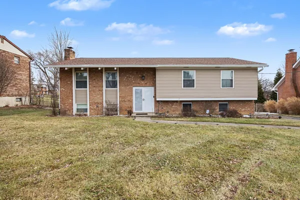 $330,000 | 8380 Pleasant Valley Road, Florence, KY 41042