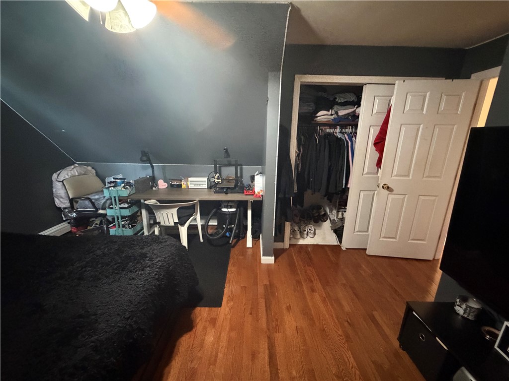 324 Dudley Street Providence, RI 02907 - Photo 16 of 24