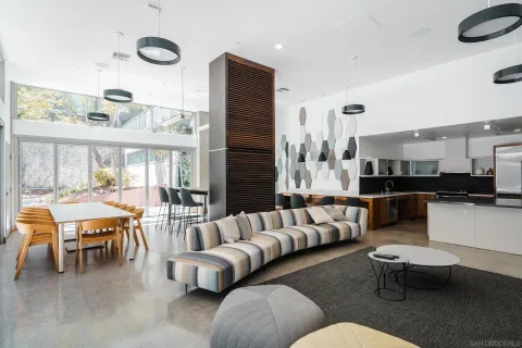 $565,500 | 321 Tenth Avenue, Unit 606, San Diego, CA 92101