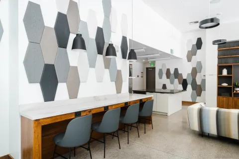 $565,500 | 321 Tenth Avenue, Unit 606, San Diego, CA 92101