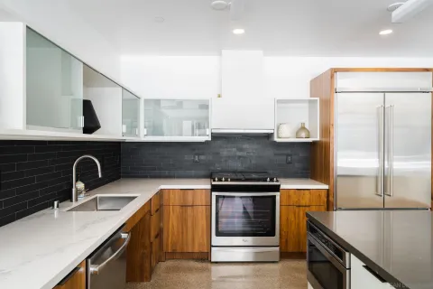 $565,500 | 321 Tenth Avenue, Unit 606, San Diego, CA 92101