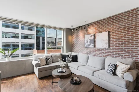 $565,500 | 321 Tenth Avenue, Unit 606, San Diego, CA 92101