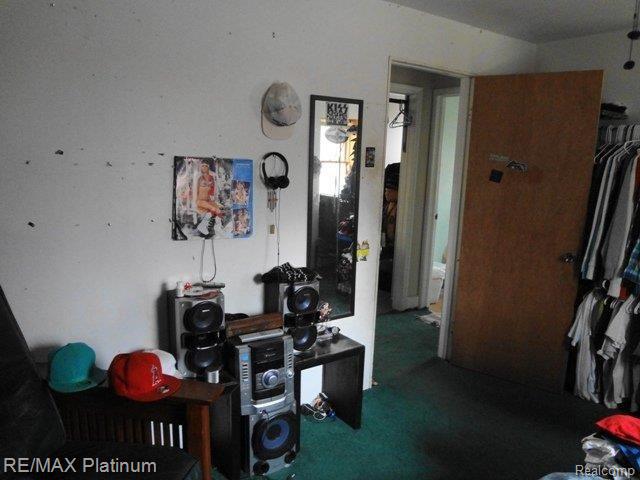 4976 Ormond Road White Lake, MI 48383 - Photo 19 of 25 Bedroom 2
