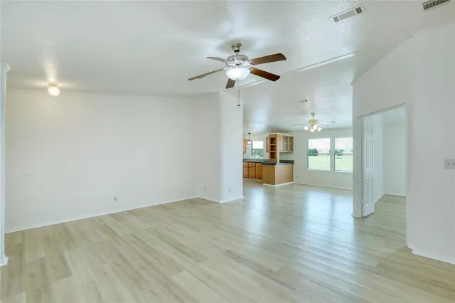 $2,095 | 132 County Road 247, Georgetown, TX 78633