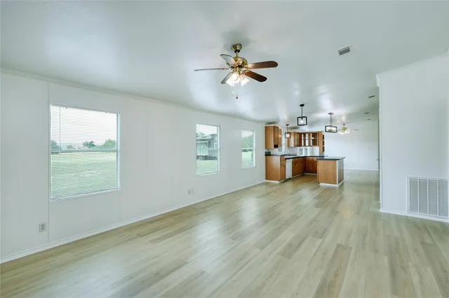 $2,095 | 132 County Road 247, Georgetown, TX 78633