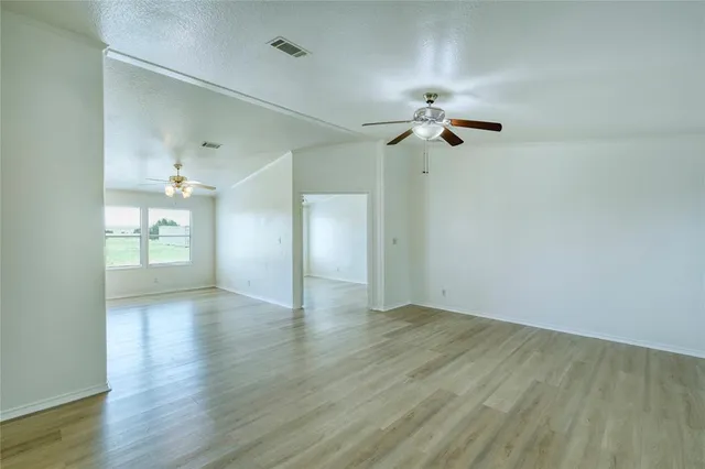 $2,095 | 132 County Road 247, Georgetown, TX 78633