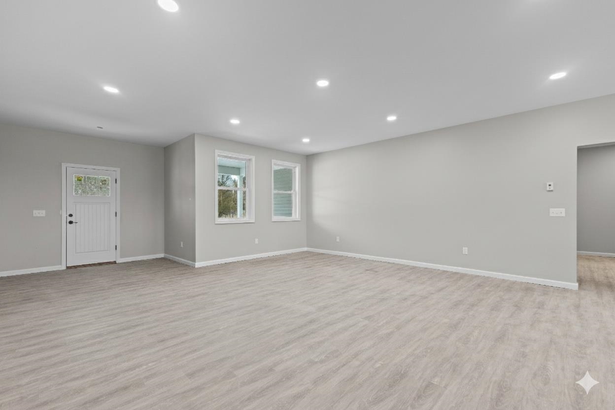 52 East Olive Street Grand Isle, VT 05458 - Photo 12 of 28