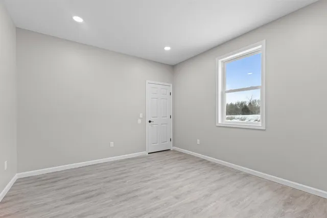 $695,000 | 52 East Olive Street, Grand Isle, VT 05458