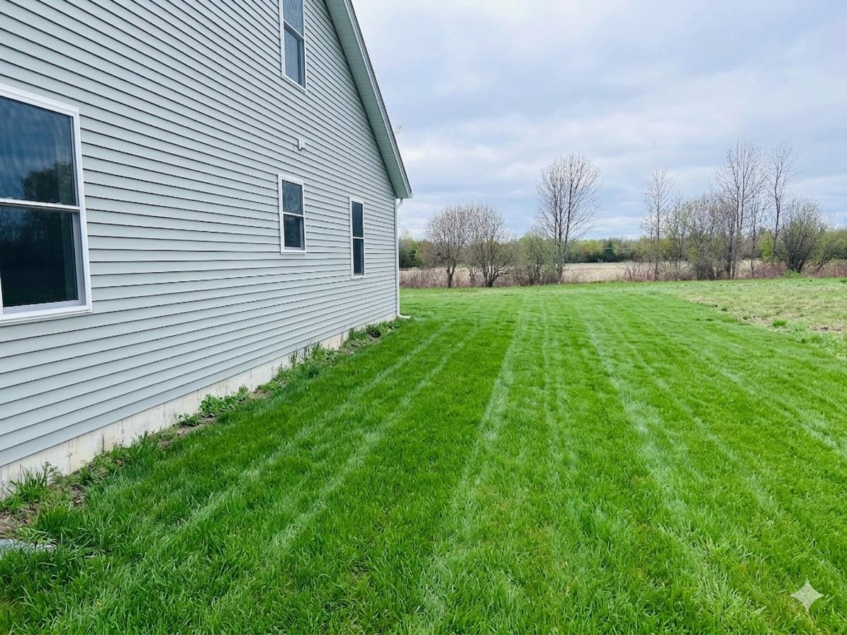 52 East Olive Street Grand Isle, VT 05458 - Photo 3 of 28