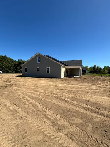 $695,000 | 52 East Olive Street, Grand Isle, VT 05458