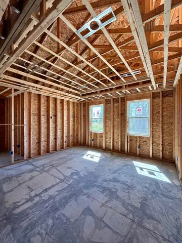 $695,000 | 52 East Olive Street, Grand Isle, VT 05458