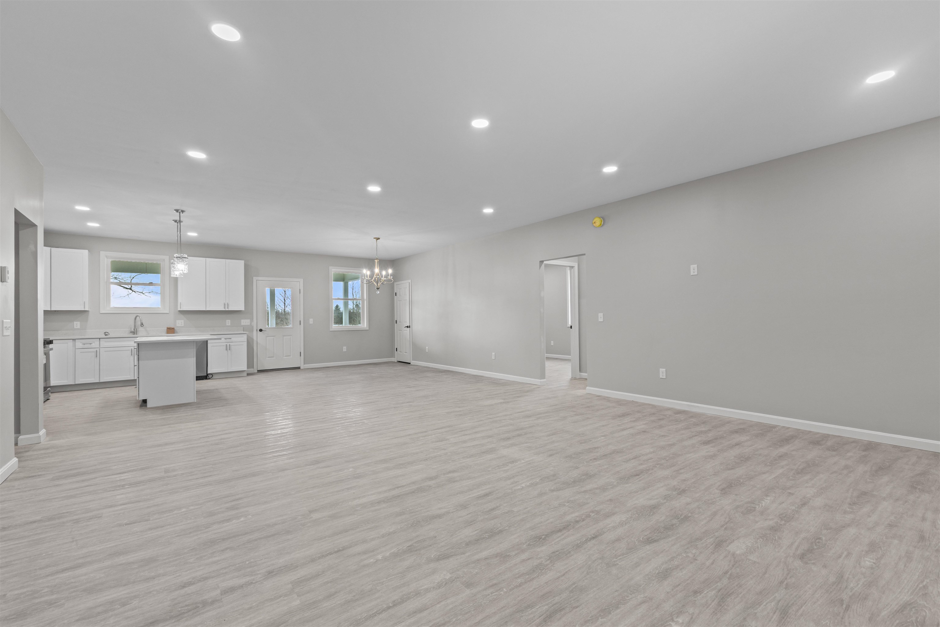 52 East Olive Street Grand Isle, VT 05458 - Photo 10 of 29