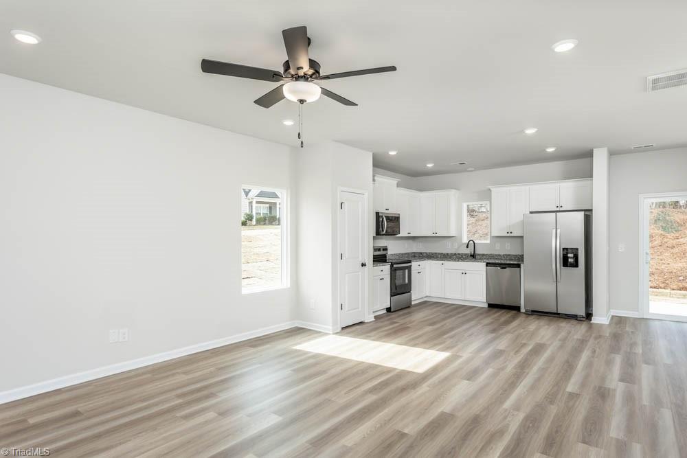 1076 Jonestown Road Winston-Salem, NC 27103 - Photo 4 of 15