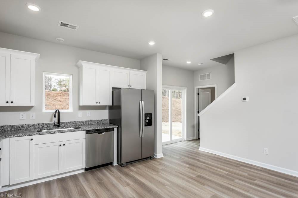 1076 Jonestown Road Winston-Salem, NC 27103 - Photo 7 of 15