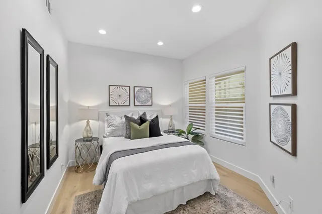 $1,999,900 | 24 Dauphine, Newport Coast, CA 92657