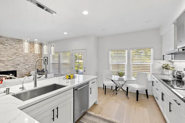 $1,999,900 | 24 Dauphine, Newport Coast, CA 92657