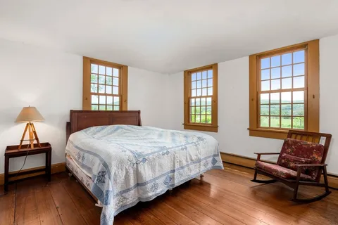$599,000 | 25 Golden Hill Road, Lee, MA 01238
