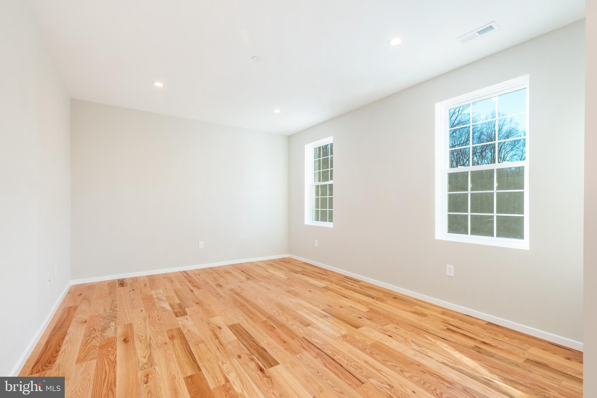 1070 Bristol Road Southampton, PA 18966 - Photo 17 of 45