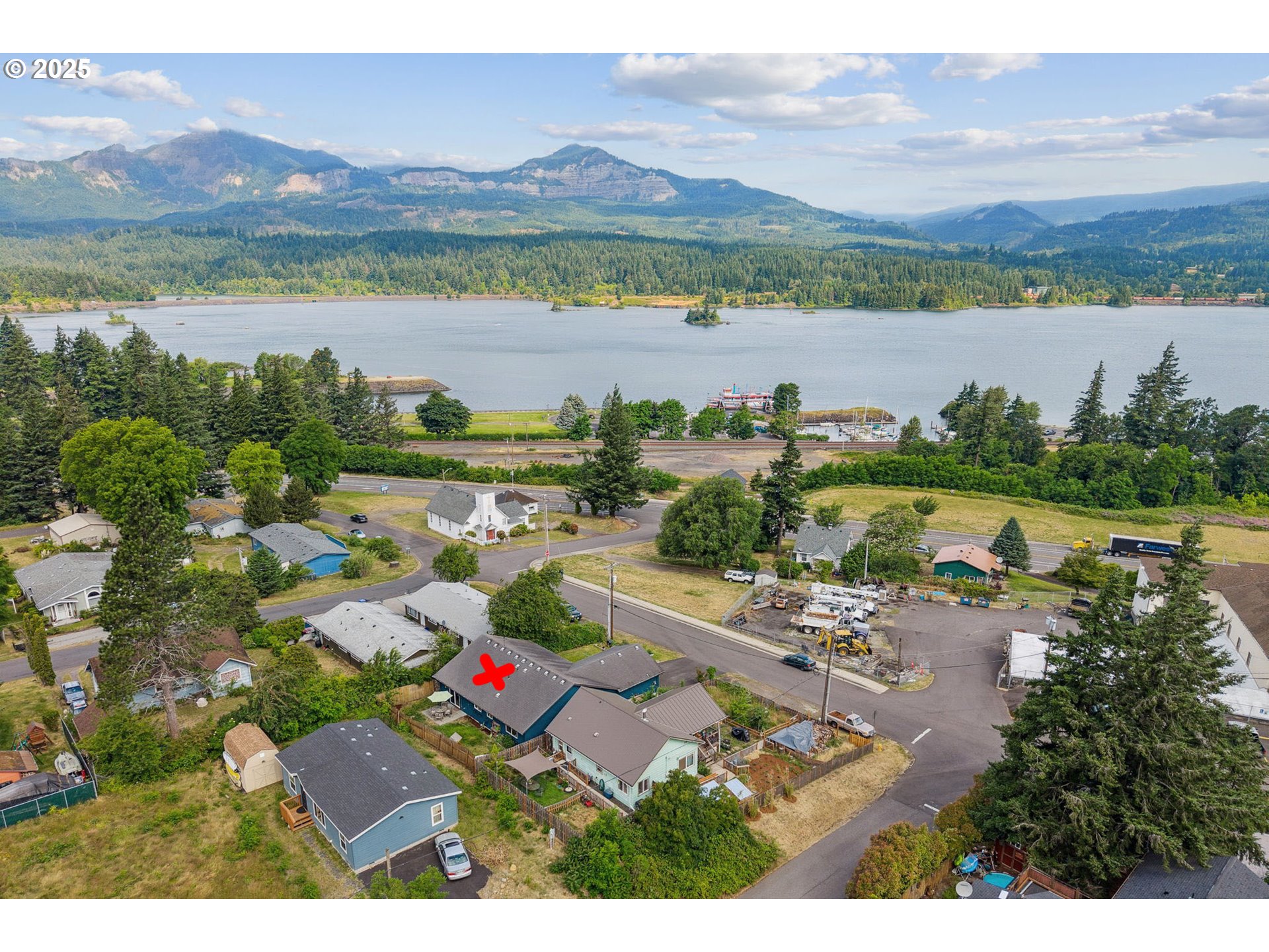 108 Southwest Watts Avenue Cascade Locks, OR 97014 - Photo 31 of 38 Gallery Image 31