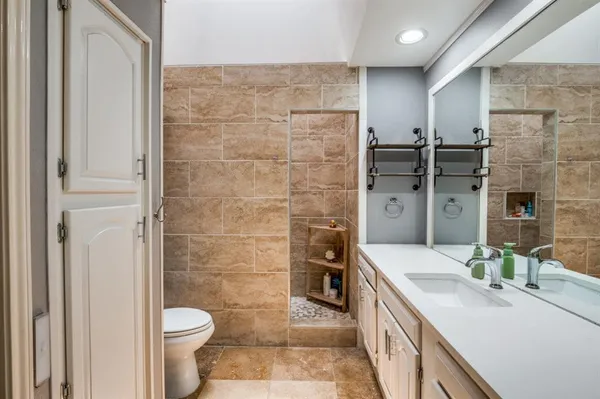 $2,195 | 5100 Verde Valley Lane, Unit 158, Dallas, TX 75254