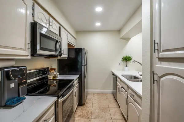 $2,195 | 5100 Verde Valley Lane, Unit 158, Dallas, TX 75254