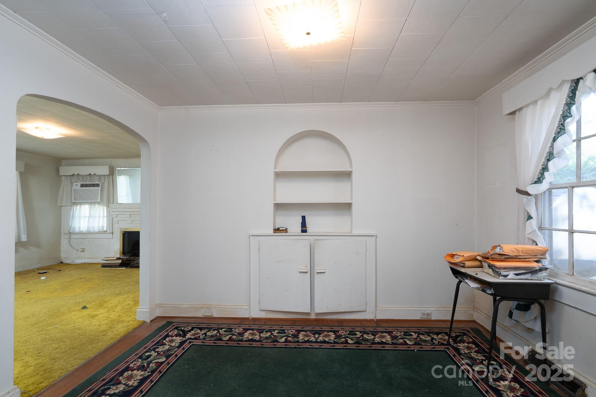 335 Richfield Road Richfield, NC 28137 - Photo 4 of 33 a room with furniture and a window