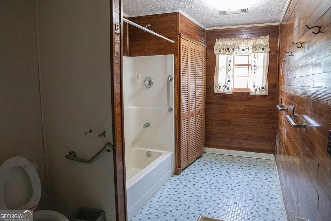 376 Covington Street Jackson, GA 30233 - Photo 76 of 90