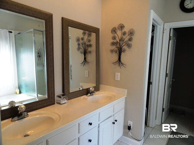 119 General Canby Drive Daphne, AL 36527 - Photo 15 of 34 Master Bath with Double Vanity, and Separate Water Closet