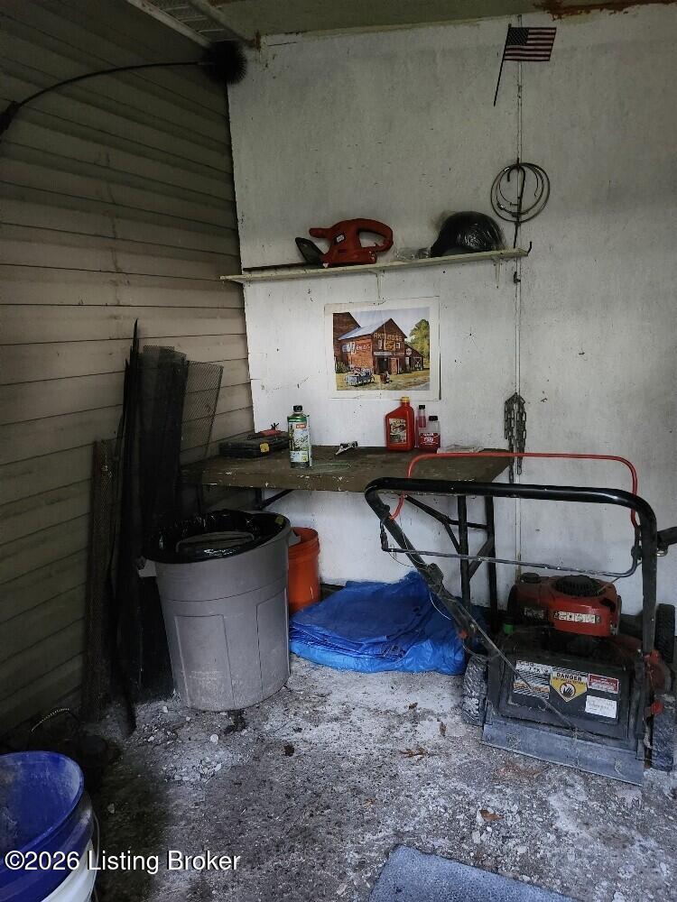 shedinterior
