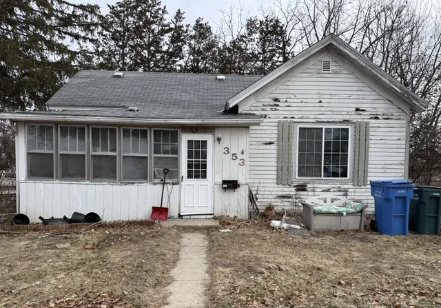 $50,000 | 353 Lake Street, Baraboo, WI 53913