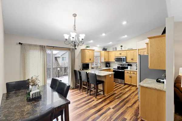 $410,000 | 2102 Whitetail Run, Buffalo, MN 55313