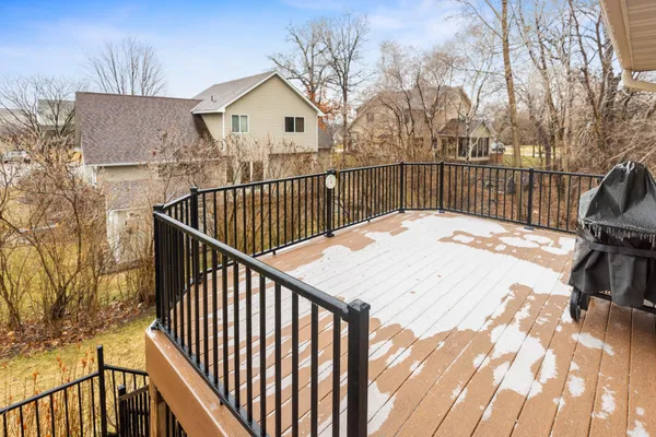 $410,000 | 2102 Whitetail Run, Buffalo, MN 55313