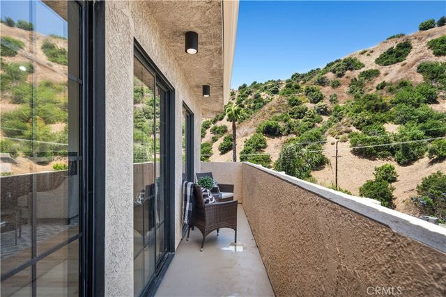 $7,000 | 3482 Coldwater Canyon Avenue, Studio City, CA 91604