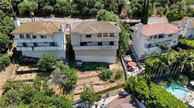 $7,000 | 3482 Coldwater Canyon Avenue, Studio City, CA 91604