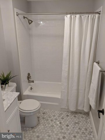 $415,000 | 226 East Homestead Avenue, Collingswood, NJ 08108