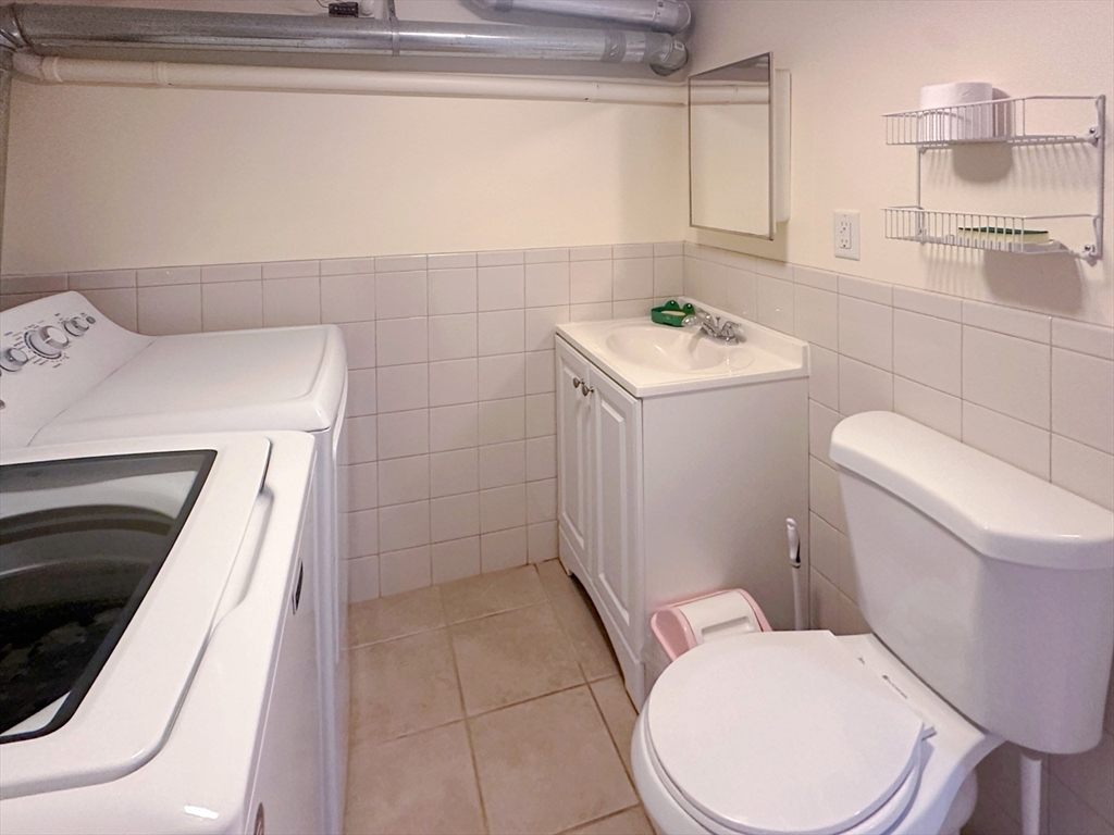14 Emerson Gardens Road, Unit 14 Lexington, MA 02420 - Photo 20 of 22
