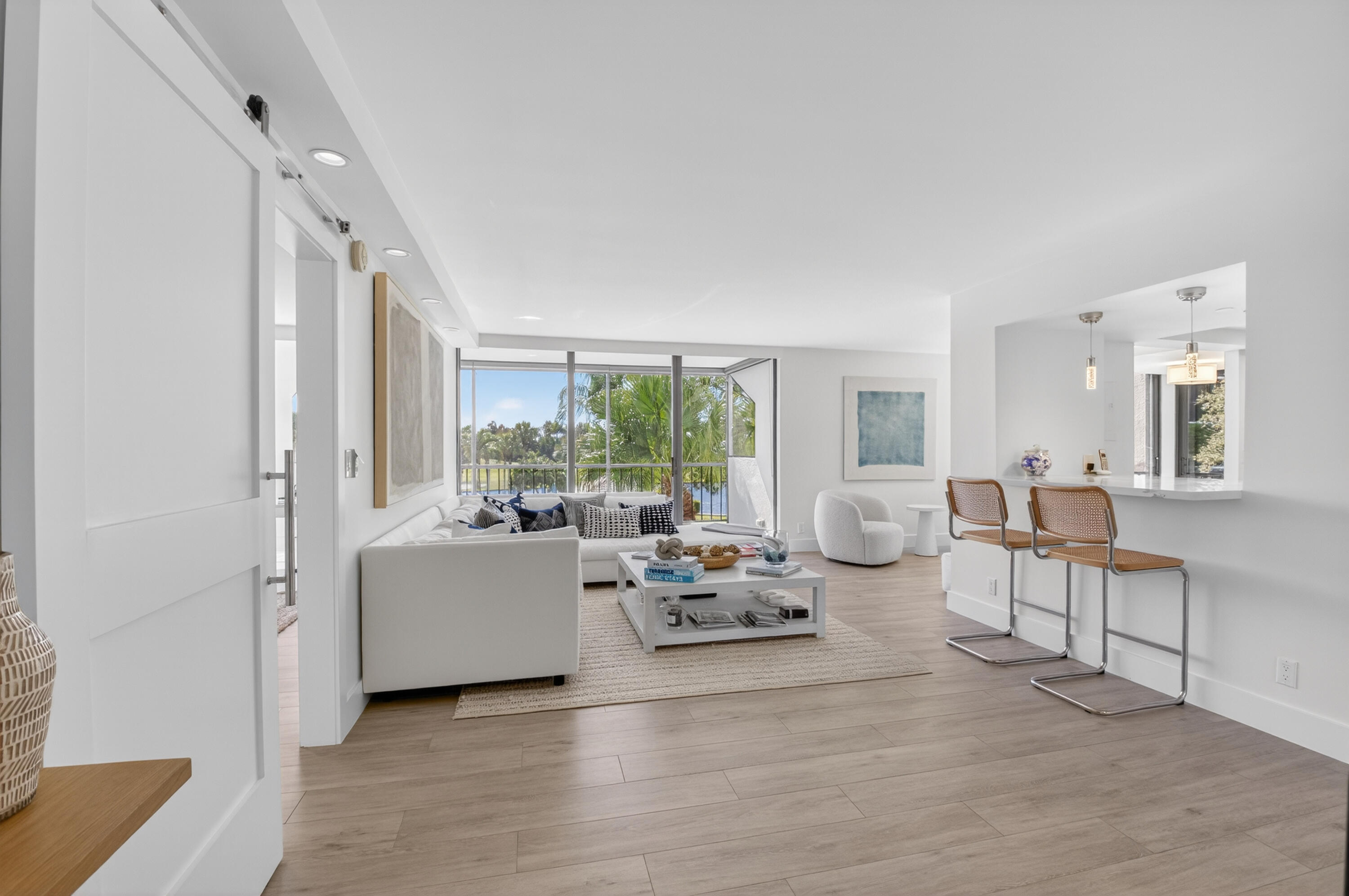 7754 Lakeside Boulevard, Unit 435 Boca Raton, FL 33434 - Photo 8 of 66 DSC_8138